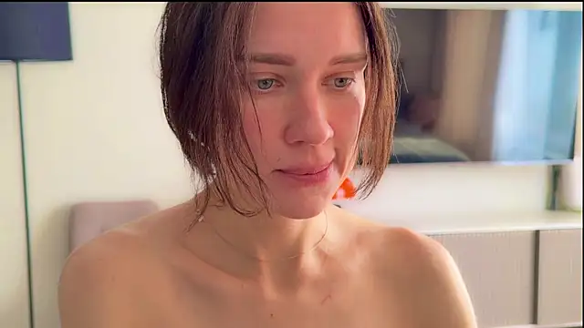 Snapshot of Nicolekira chatting on April 2026 09:21:02 AM Nicolekira online show from April 2026 09:21:02 AM