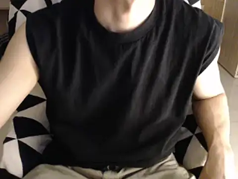 Kent6828 online show from April 2026 12:03:02 PM