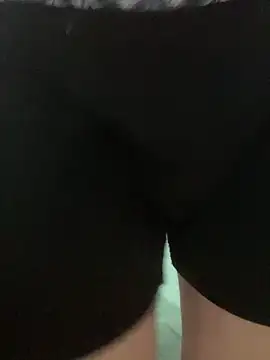 cinoo34 online show from March 2026 06:08:01 PM