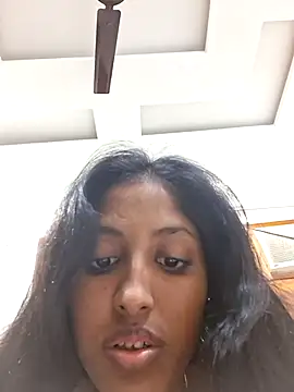 Snapshot of Pari_lovers chatting on March 2026 09:31:01 PM Pari lovers online show from March 2026 09:31:01 PM