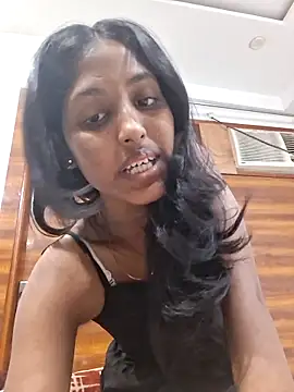 Snapshot of Pari_lovers chatting on March 2026 10:22:01 PM Pari lovers online show from March 2026 10:22:01 PM