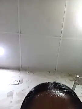 Snapshot of Pari_lovers chatting on April 2026 07:31:01 AM Pari lovers online show from April 2026 07:31:01 AM