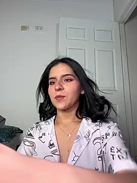 Trixie pop online show from April 2026 12:11:02 AM