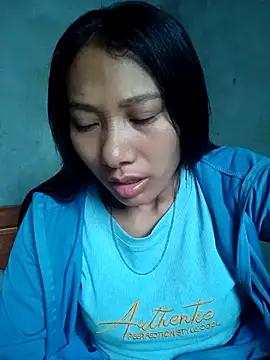 Snapshot of Leiley_98 chatting on April 2026 01:52:01 AM Leiley 98 online show from April 2026 01:52:01 AM