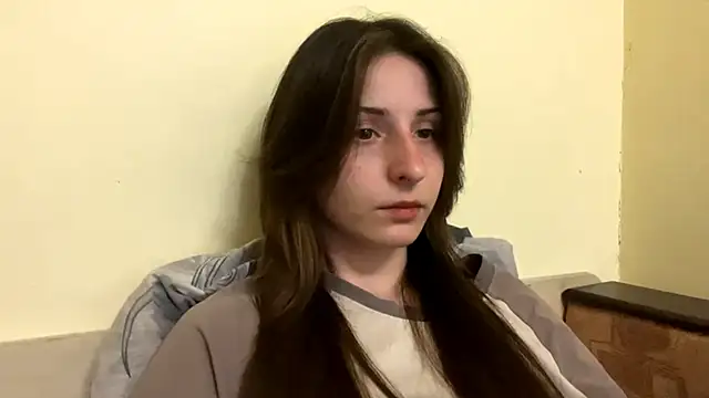 Snapshot of sakuraabloom7 chatting on April 2026 05:14:02 PM sakuraabloom7 online show from April 2026 05:14:02 PM