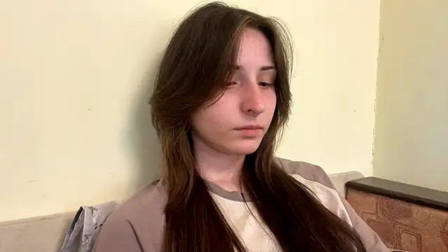 Snapshot of sakuraabloom7 chatting on April 2026 03:35:02 PM sakuraabloom7 online show from April 2026 03:35:02 PM