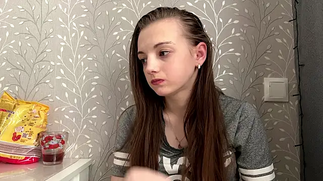 TatumLage online show from April 2026 12:31:01 PM