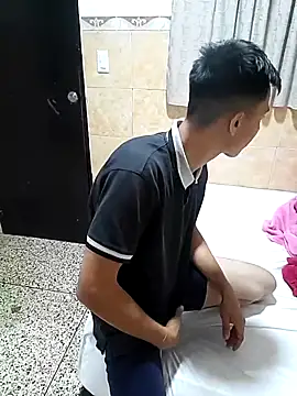 Snapshot of Sjshwhwh chatting on April 2026 03:48:02 AM Sjshwhwh online show from April 2026 03:48:02 AM