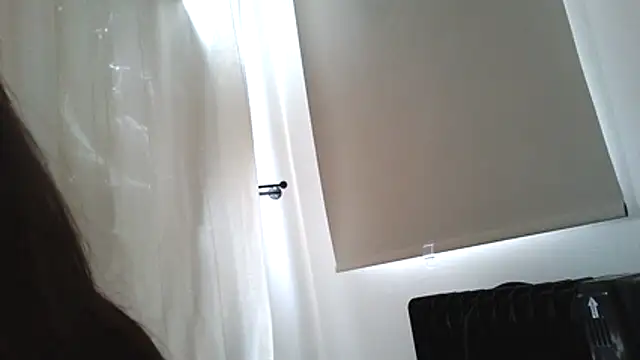 ArabellaUK online show from April 2026 05:32:02 PM