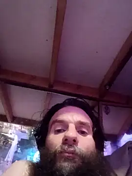 nearby causual online show from April 2026 04:45:01 PM