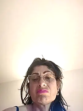 Snapshot of Taniafirelux chatting on March 2026 08:30:01 PM Taniafirelux online show from March 2026 08:30:01 PM