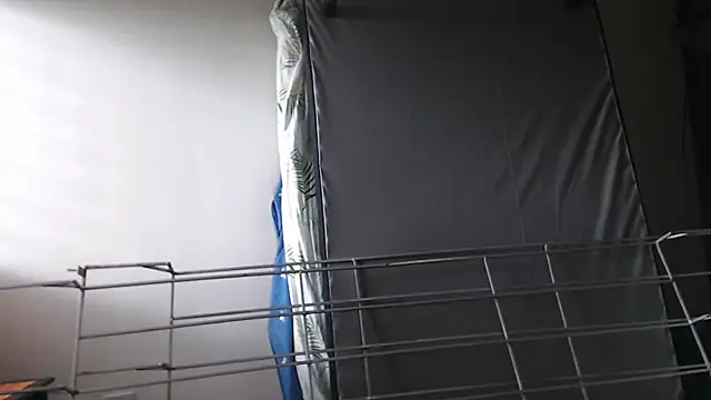 Snapshot of Taniafirelux chatting on April 2026 04:00:02 PM Taniafirelux online show from April 2026 04:00:02 PM