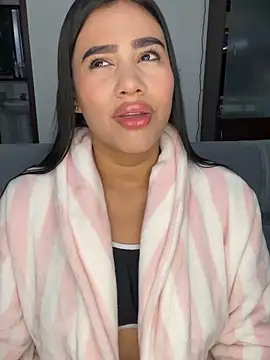 Snapshot of AlisonBeltran1 chatting on March 2026 04:18:01 AM AlisonBeltran1 online show from March 2026 04:18:01 AM