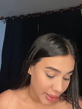 Snapshot of AlisonBeltran1 chatting on March 2026 07:19:02 AM AlisonBeltran1 online show from March 2026 07:19:02 AM