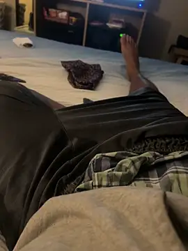 Snapshot of jeff1423 chatting on April 2026 12:46:01 AM jeff1423 online show from April 2026 12:46:01 AM