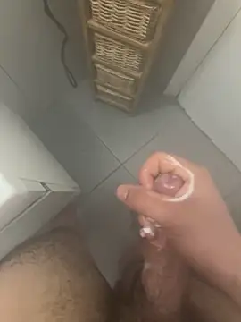 Snapshot of maxhot695 chatting on April 2026 10:00:02 PM maxhot695 online show from April 2026 10:00:02 PM