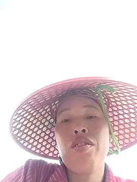 Snapshot of NIANIAKUTE chatting on April 2026 09:31:01 AM NIANIAKUTE online show from April 2026 09:31:01 AM