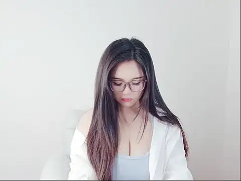 Snapshot of Sissi888 chatting on March 2026 02:09:02 PM Sissi888 online show from March 2026 02:09:02 PM