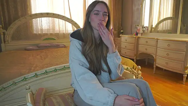 AlinaGach online show from April 2026 03:26:01 AM