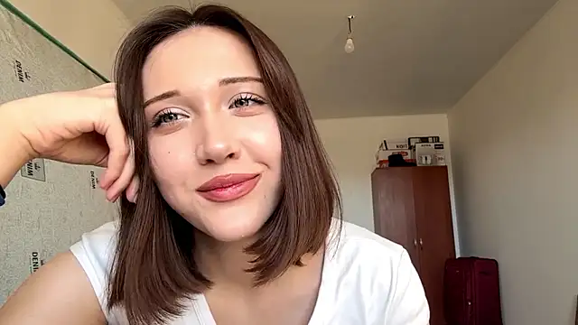 kiravings online show from March 2026 08:26:33 AM