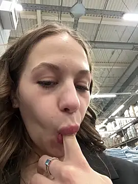 Olivia Jemison online show from April 2026 06:21:01 AM