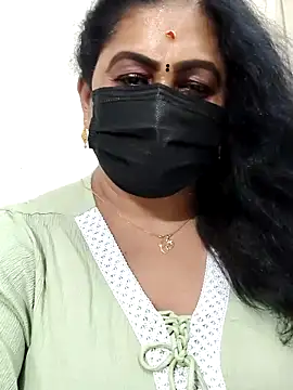 Snapshot of aishu_mallu_tamil chatting on March 2026 08:08:02 PM aishu mallu tamil online show from March 2026 08:08:02 PM