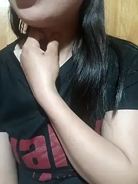 Snapshot of Limchann chatting on April 2026 01:23:01 PM Limchann online show from April 2026 01:23:01 PM