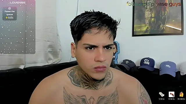 sweetlatinoboy online show from May 2026 11:51:02 AM