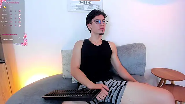 Snapshot of manu_ferx chatting on April 2026 12:31:01 PM manu ferx online show from April 2026 12:31:01 PM