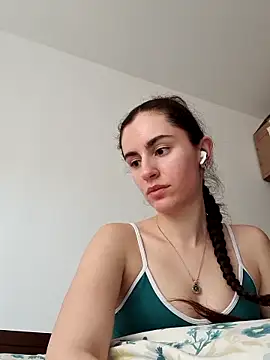 starlight mo online show from April 2026 03:45:01 PM