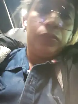 Snapshot of Melisa_14 chatting on April 2026 01:06:02 AM Melisa 14 online show from April 2026 01:06:02 AM