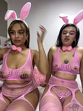 chloe evans0 online show from March 2026 04:01:01 AM