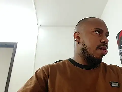 Alessandro Hamed online show from April 2026 02:17:02 PM