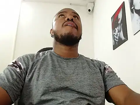 Alessandro Hamed online show from April 2026 01:27:02 PM