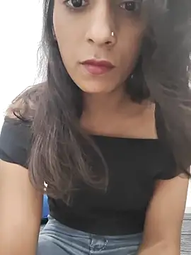 myra77 online show from April 2026 05:44:01 PM