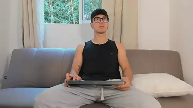 etham wolf1 online show from March 2026 05:23:02 PM