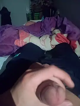 Snapshot of Diaaeddne chatting on April 2026 11:07:02 PM Diaaeddne online show from April 2026 11:07:02 PM