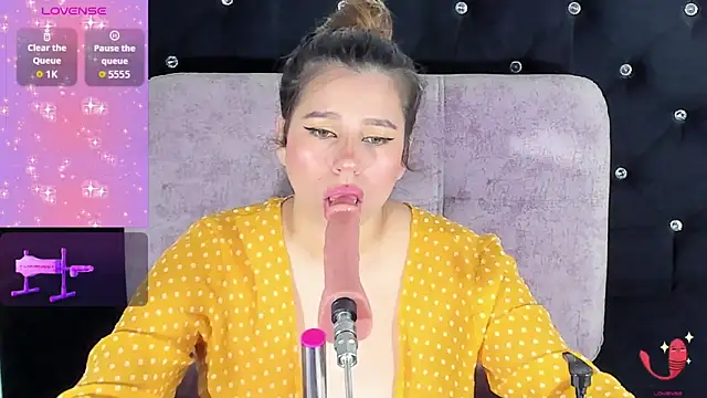 abby blond1 online show from April 2026 11:27:01 AM