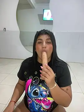 Snapshot of Mia_rouseee chatting on March 2026 10:42:01 PM Mia rouseee online show from March 2026 10:42:01 PM