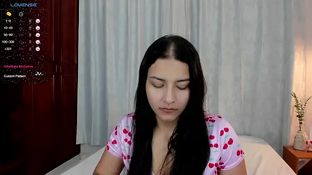 sweet aura31 online show from April 2026 08:42:02 PM