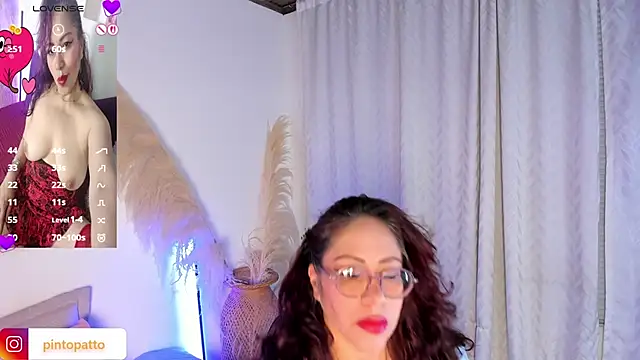 Mariia Paulaa online show from May 2026 04:10:01 AM