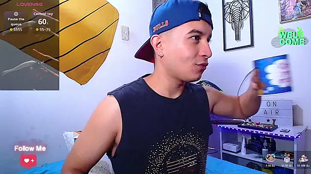 Max Parkerr online show from April 2026 12:54:01 PM