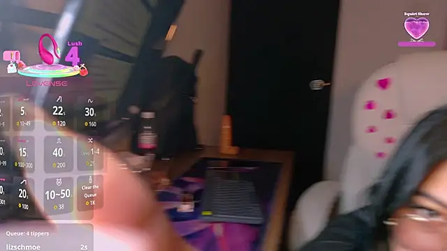 Snapshot of AryahMoonn chatting on March 2026 03:20:01 AM AryahMoonn online show from March 2026 03:20:01 AM