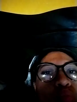Snapshot of LatinSquirtBaby chatting on May 2026 07:43:02 PM LatinSquirtBaby online show from May 2026 07:43:02 PM