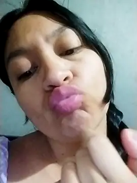 Snapshot of LatinSquirtBaby chatting on June 2026 01:25:01 PM LatinSquirtBaby online show from June 2026 01:25:01 PM