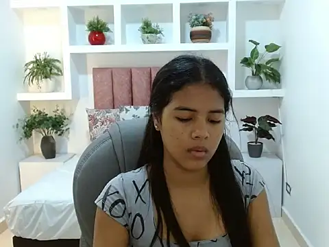 Snapshot of Lunilove__ chatting on March 2026 07:08:01 PM Lunilove online show from March 2026 07:08:01 PM