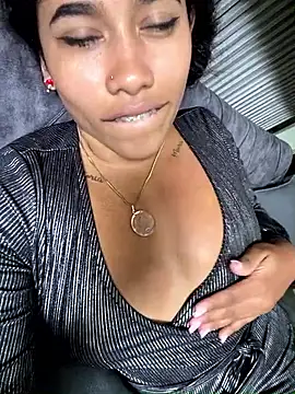 Miaa sstar online show from April 2026 07:08:02 PM