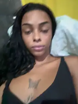 Snapshot of viczinaofc chatting on April 2026 01:55:02 AM viczinaofc online show from April 2026 01:55:02 AM