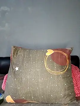 Snapshot of SexypuppyXX chatting on April 2026 05:52:01 AM SexypuppyXX online show from April 2026 05:52:01 AM