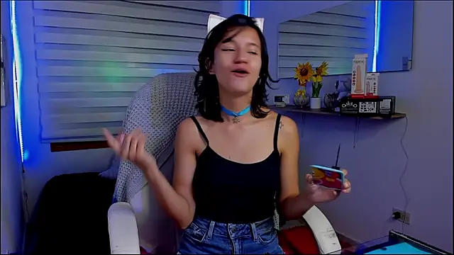 Clawdeen Hot online show from April 2026 03:33:02 AM